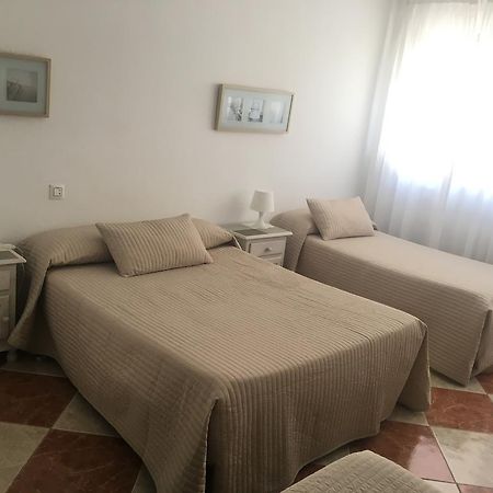 Hostal Jomarijo 푸엔히롤라 외부 사진